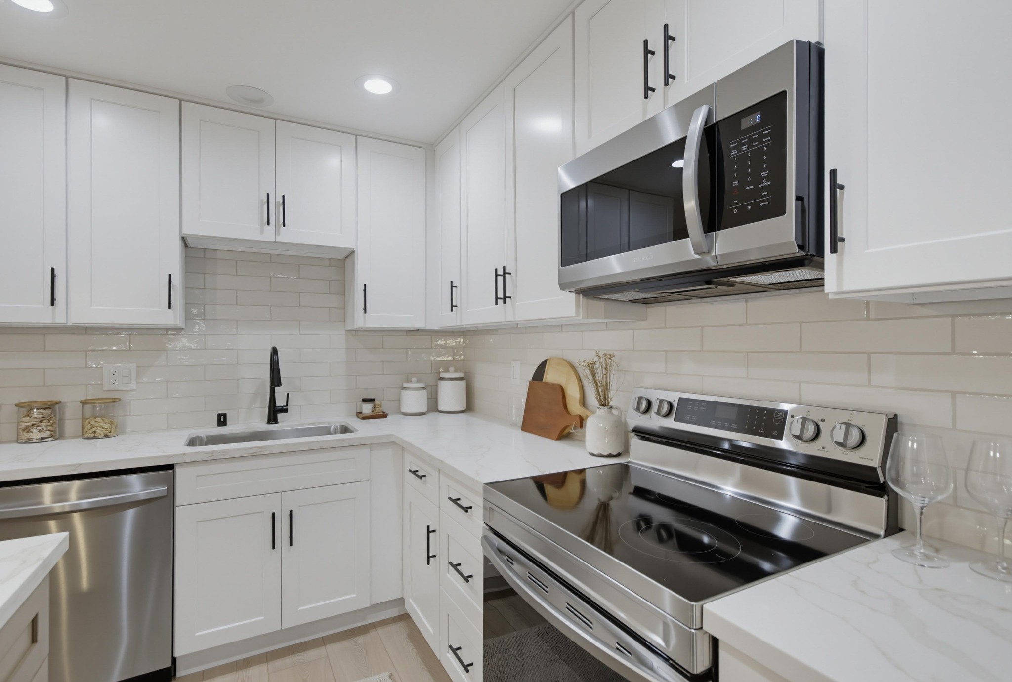 Virtual tour photo 25 of 63 for 1644 Forestdale Dr