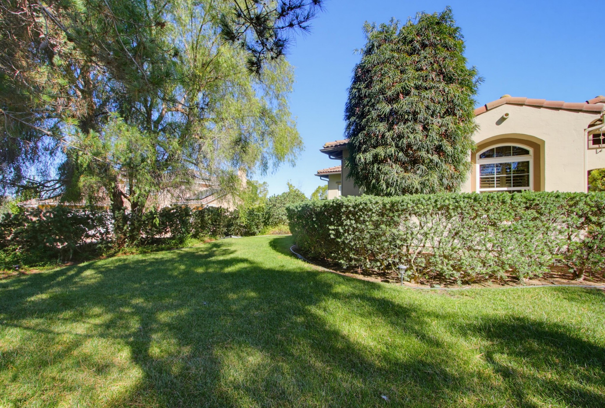 Virtual tour photo 7 of 90 for 1645 Loch Ness Dr