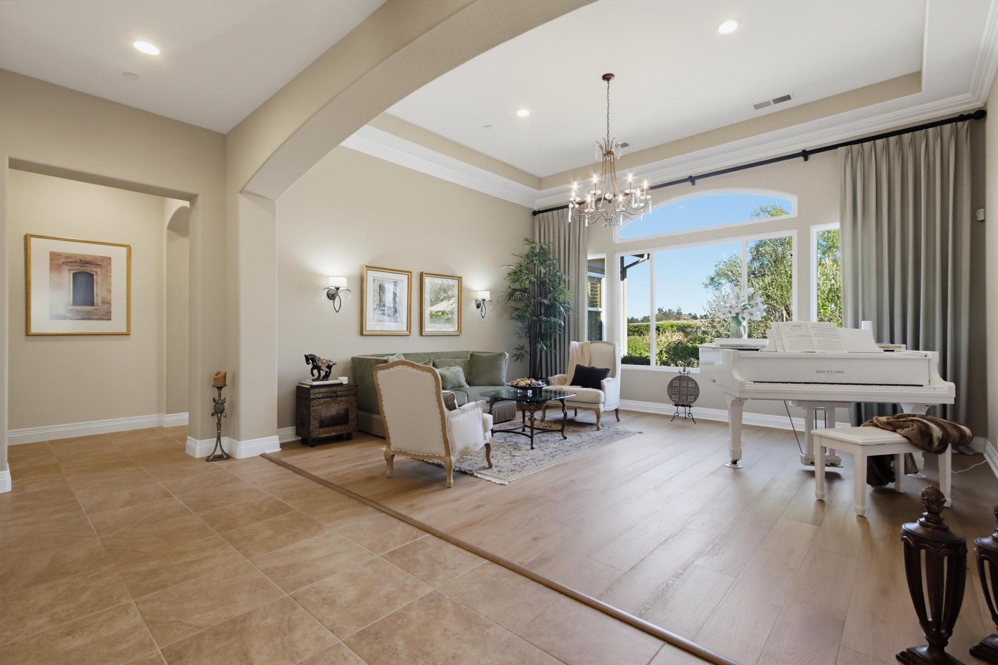 Virtual tour photo 19 of 90 for 1645 Loch Ness Dr