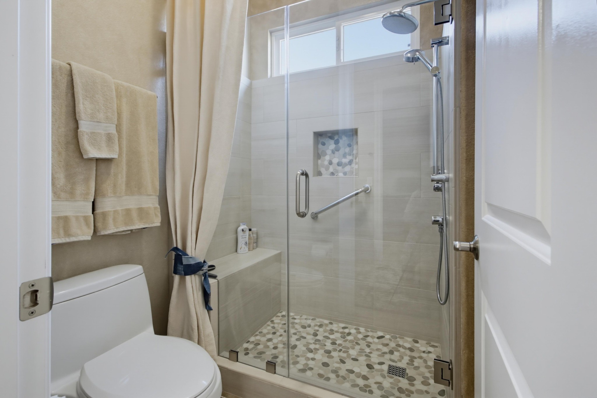 Virtual tour photo 60 of 90 for 1645 Loch Ness Dr