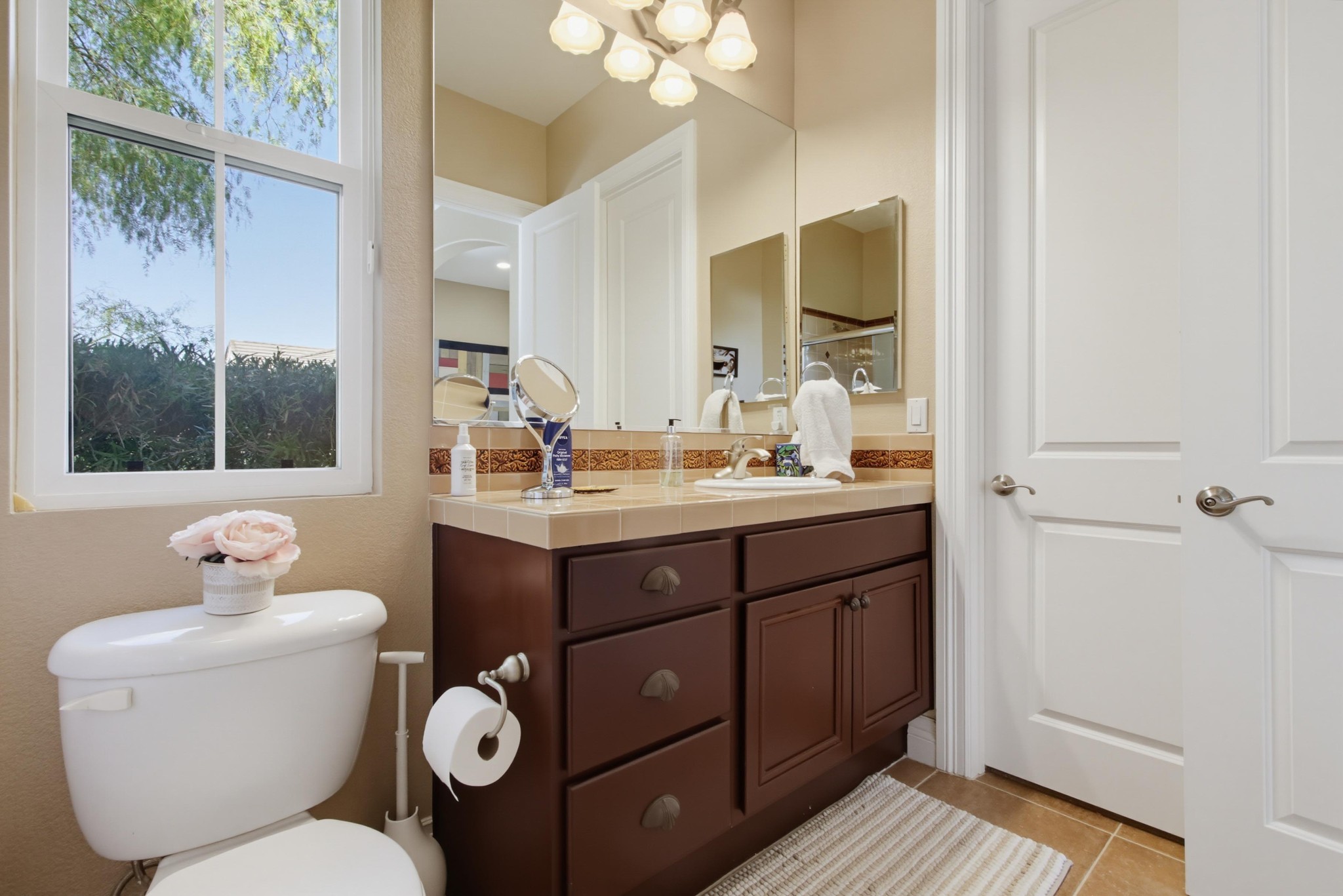 Virtual tour photo 69 of 90 for 1645 Loch Ness Dr