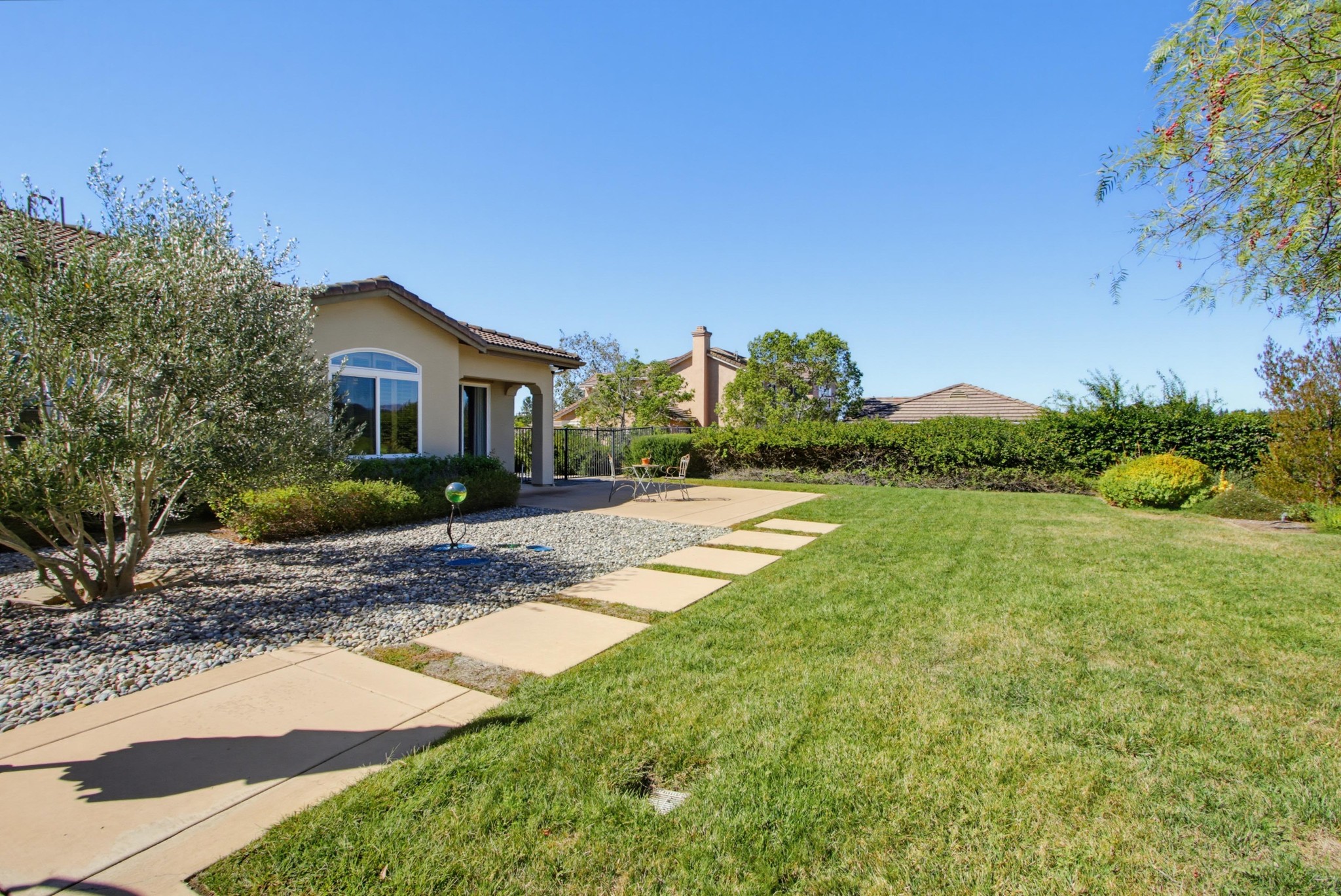 Virtual tour photo 79 of 90 for 1645 Loch Ness Dr
