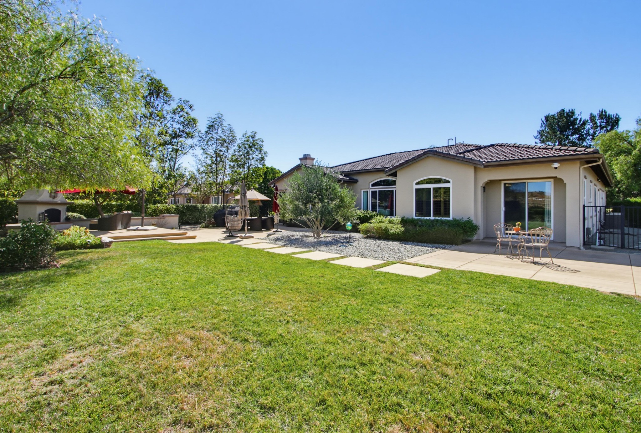 Virtual tour photo 80 of 90 for 1645 Loch Ness Dr