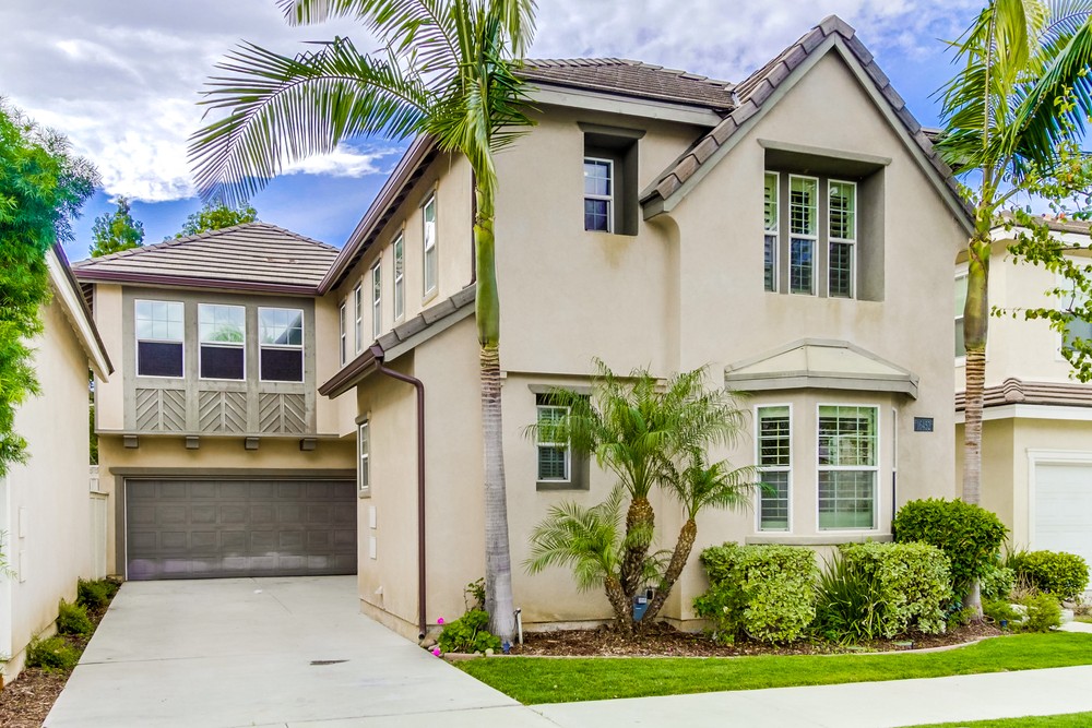 Virtual tour photo 3 of 42 for 16452 Snowbells Ln