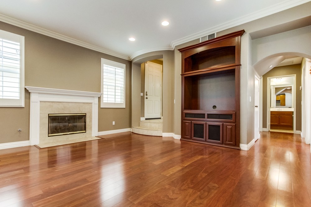 Virtual tour photo 5 of 42 for 16452 Snowbells Ln
