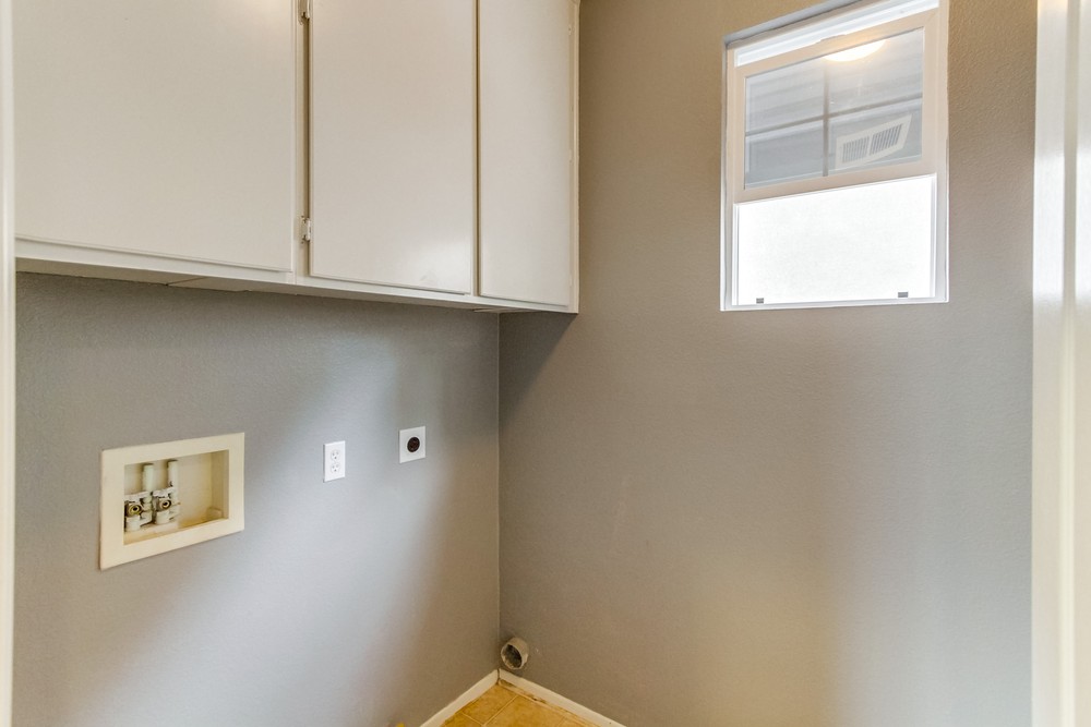 Virtual tour photo 37 of 42 for 16452 Snowbells Ln