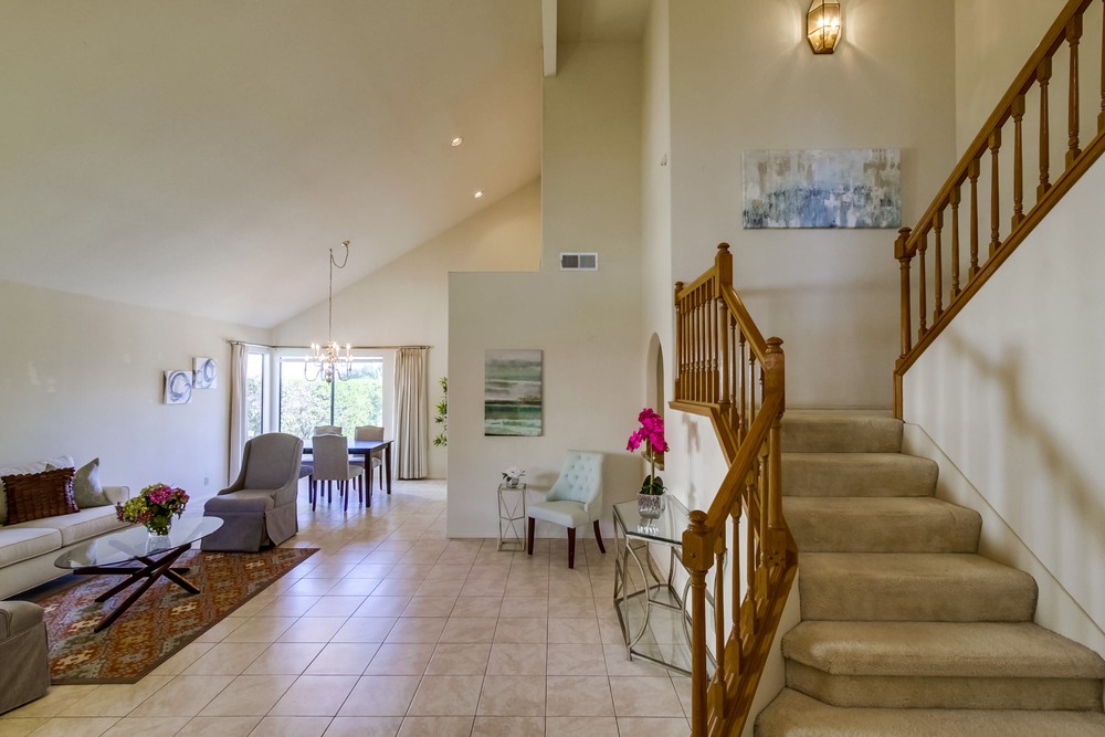 Virtual tour photo 8 of 56 for 16467 Calle Pulido