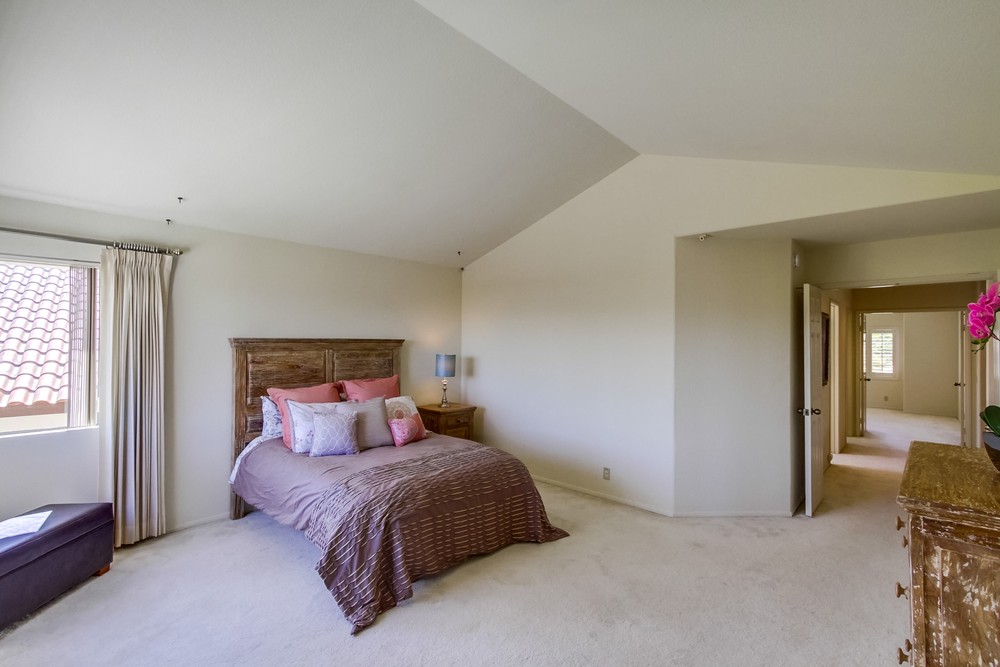 Virtual tour photo 34 of 56 for 16467 Calle Pulido