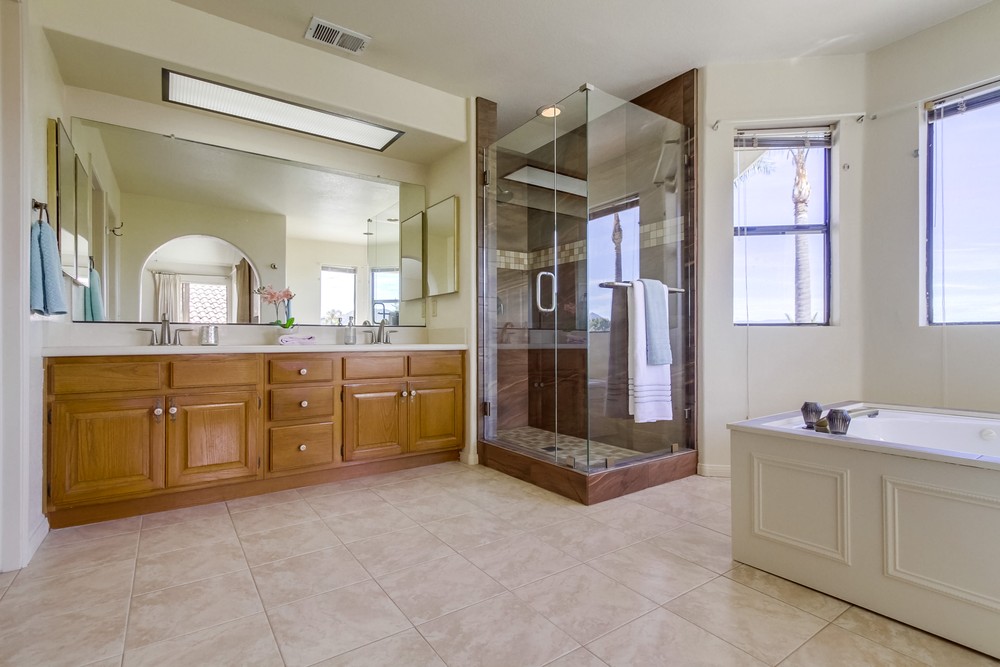 Virtual tour photo 35 of 56 for 16467 Calle Pulido