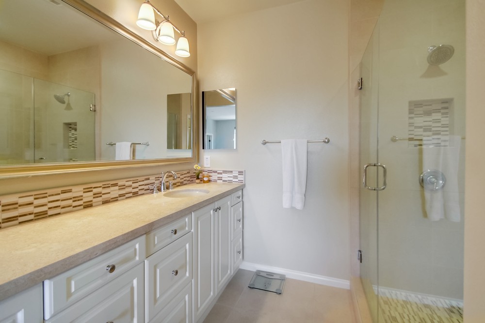 Virtual tour photo 27 of 46 for 16469 Veridian Circle
