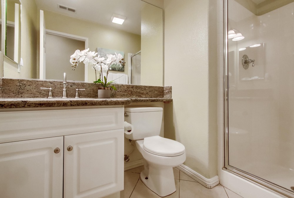 Virtual tour photo 19 of 43 for 16479 Camelas Walk