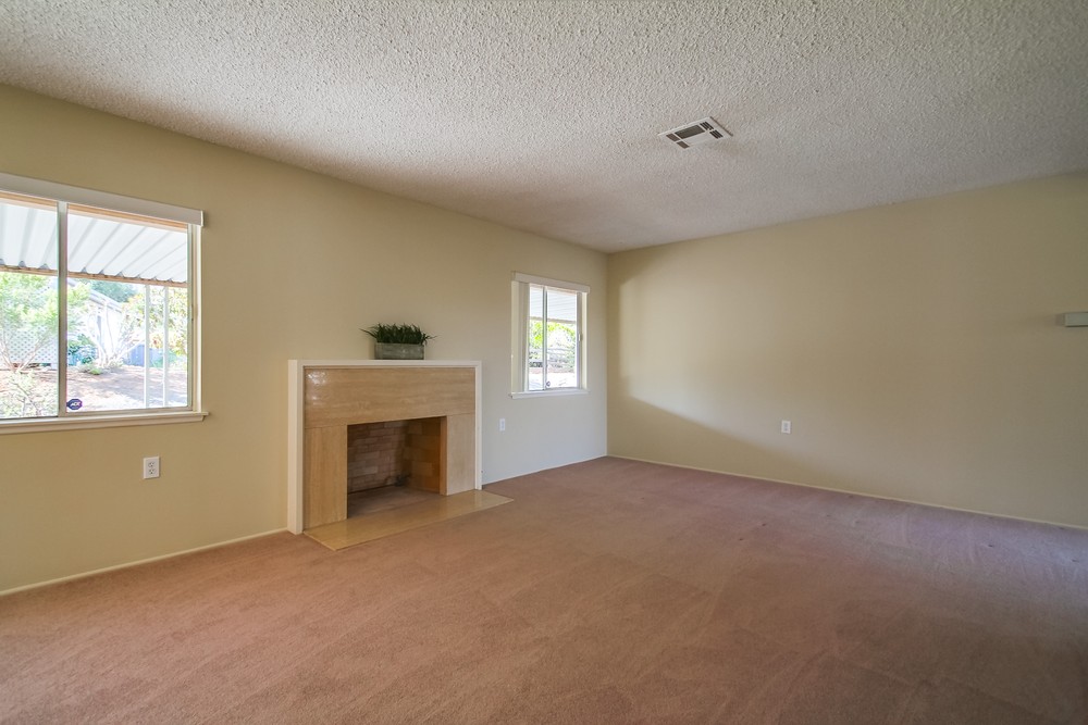 Virtual tour photo 16 of 52 for 16482 Roca Dr