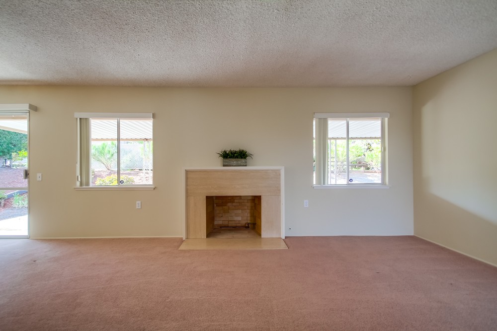 Virtual tour photo 17 of 52 for 16482 Roca Dr