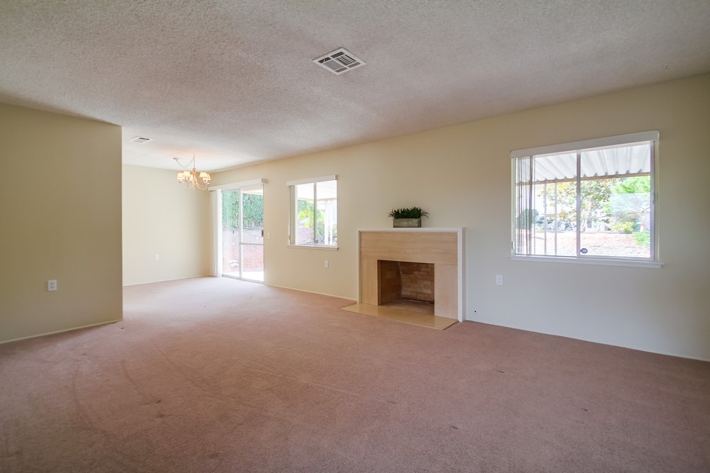Virtual tour photo 18 of 52 for 16482 Roca Dr