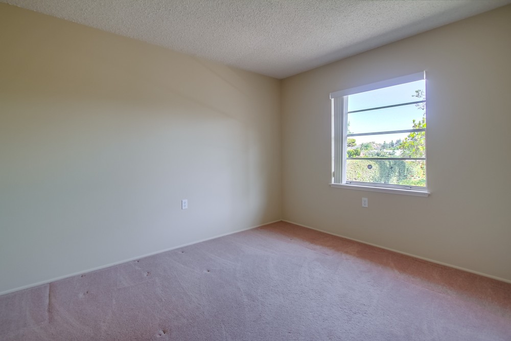 Virtual tour photo 42 of 52 for 16482 Roca Dr