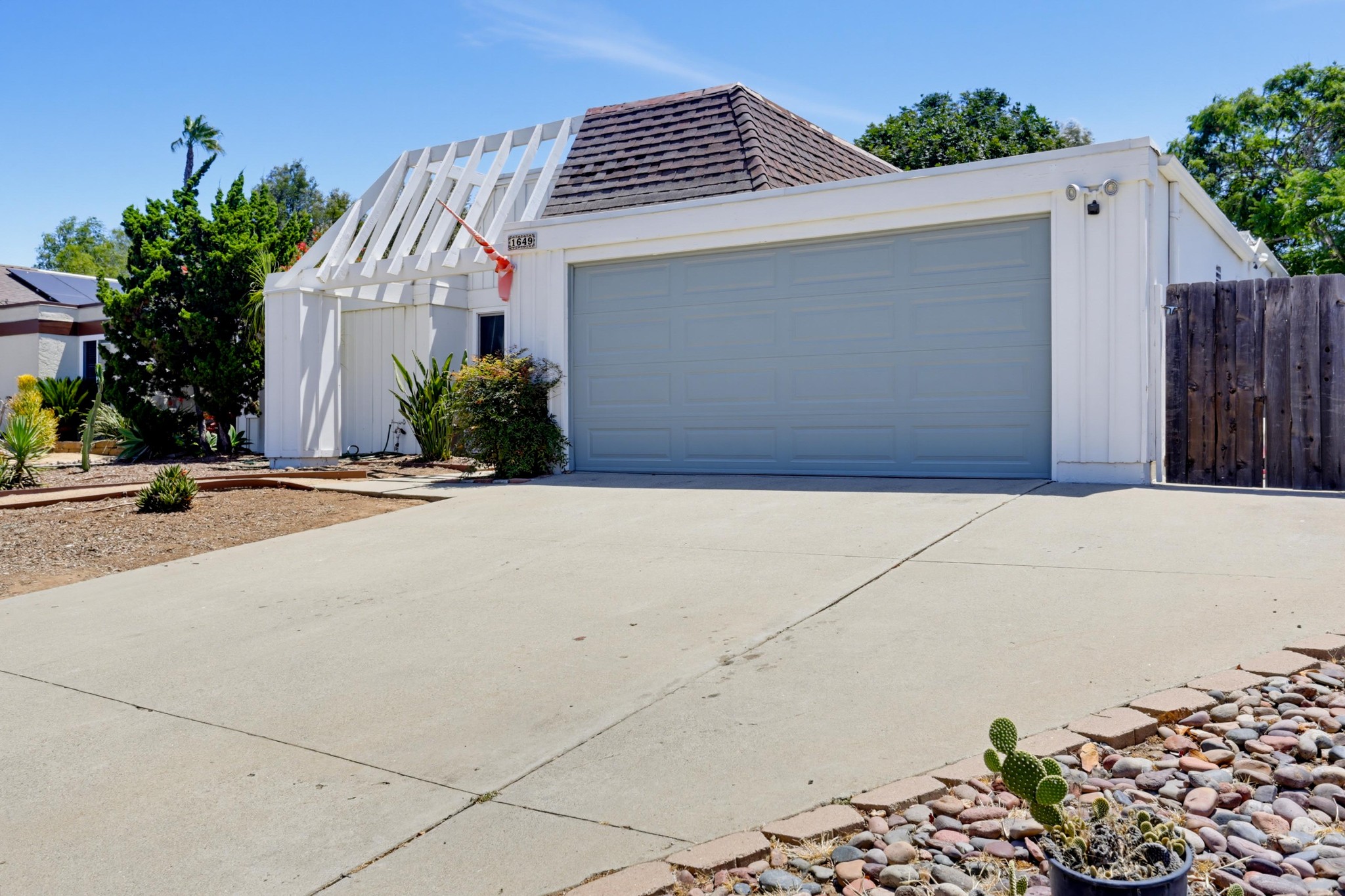 Virtual tour photo 4 of 33 for 1649 Palomar Dr