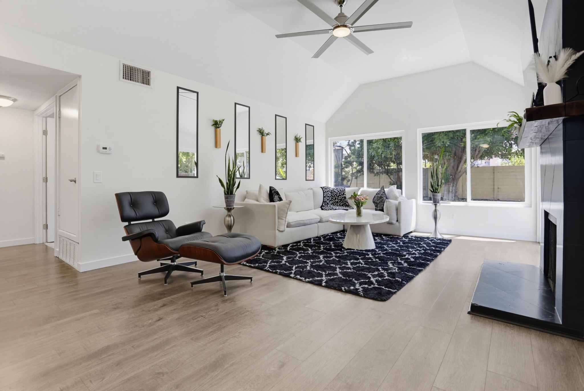 Virtual tour photo 6 of 33 for 1649 Palomar Dr