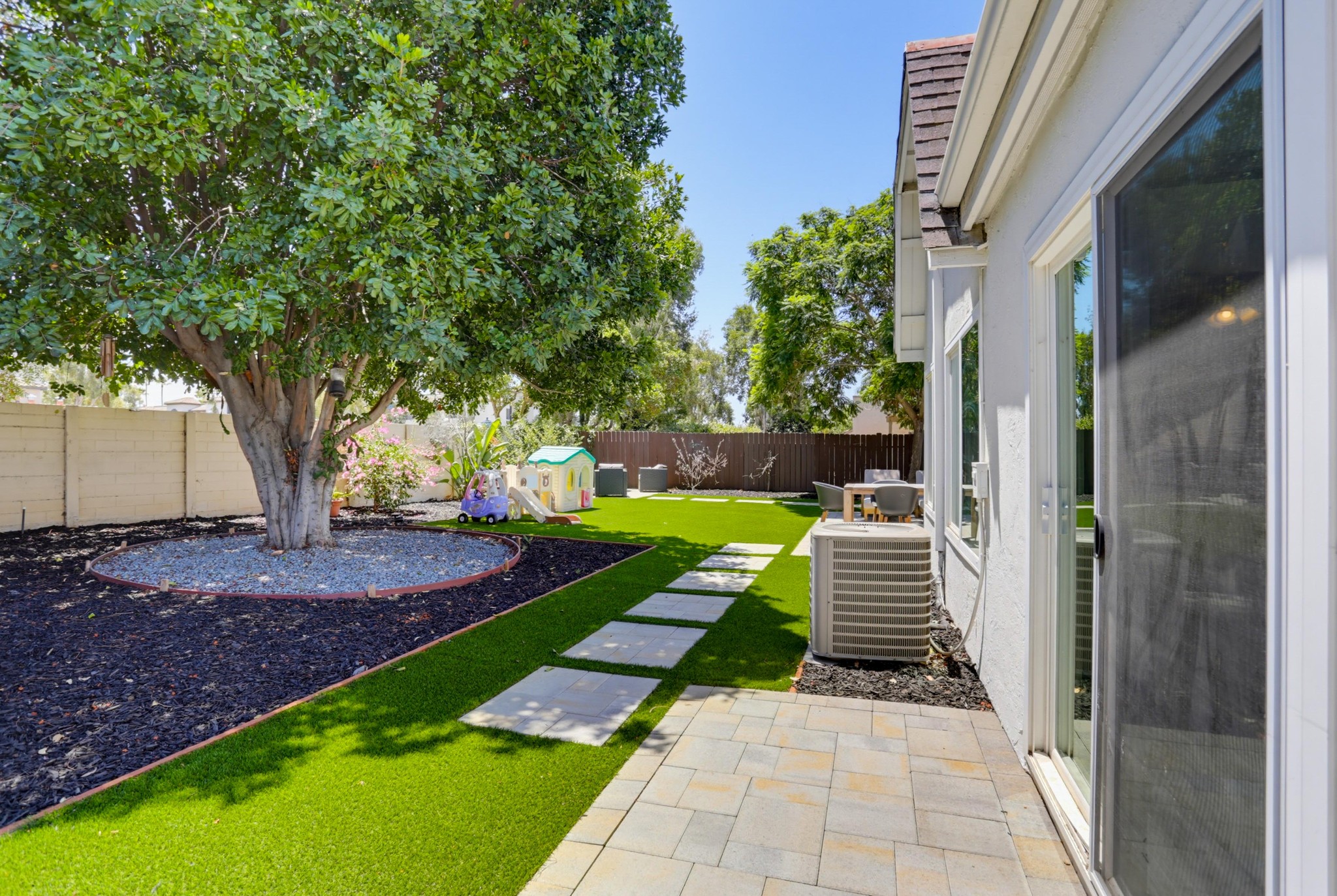 Virtual tour photo 28 of 33 for 1649 Palomar Dr