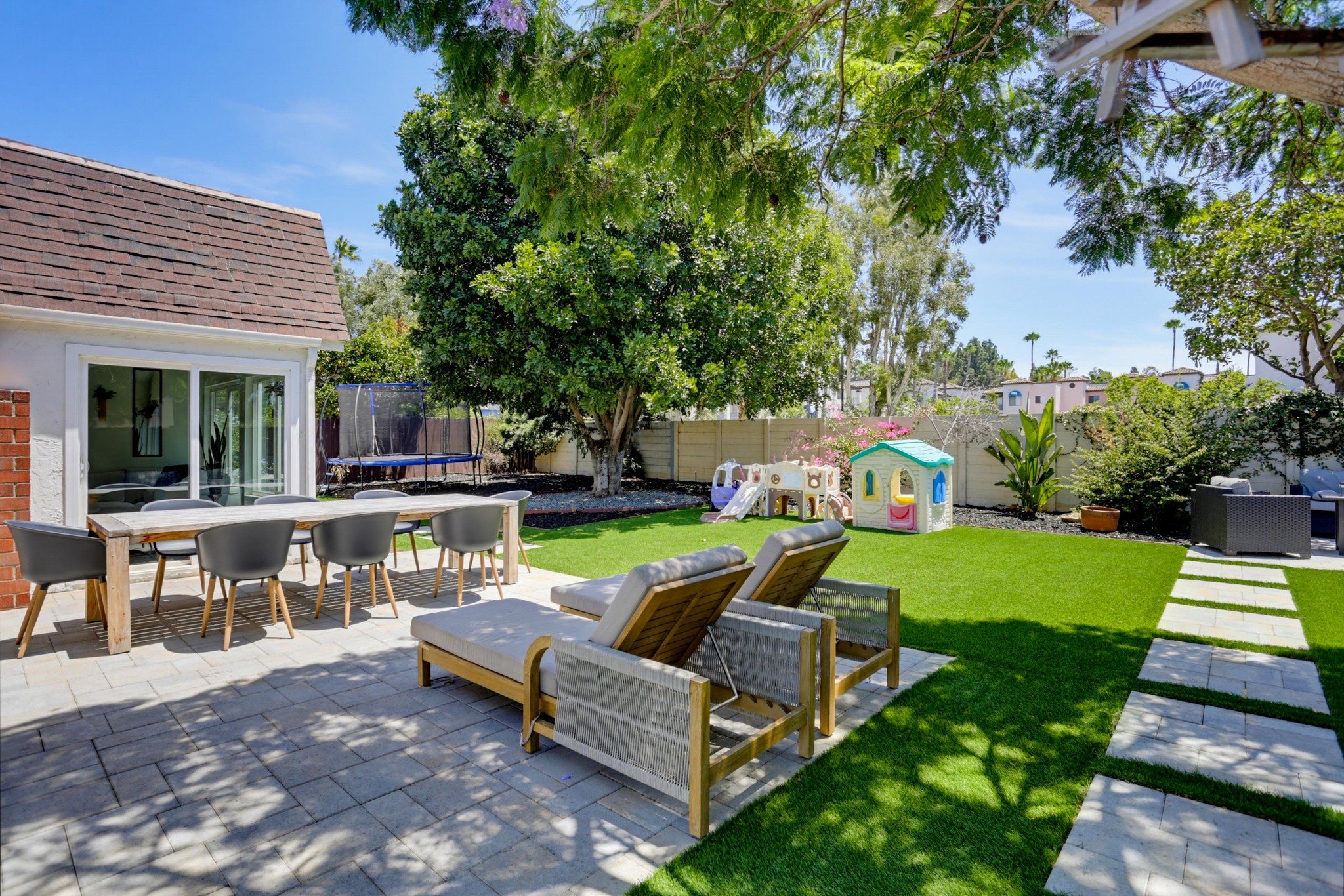Virtual tour photo 29 of 33 for 1649 Palomar Dr