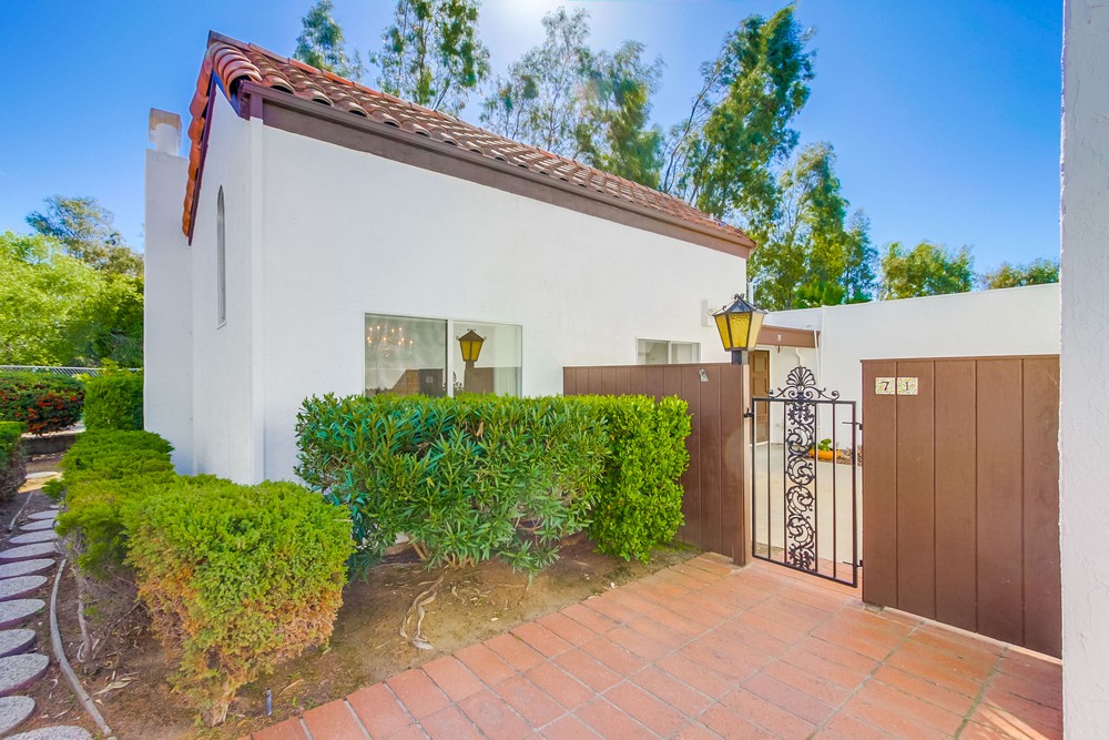 Virtual tour photo 1 of 56 for 16495 Caminito Vecinos