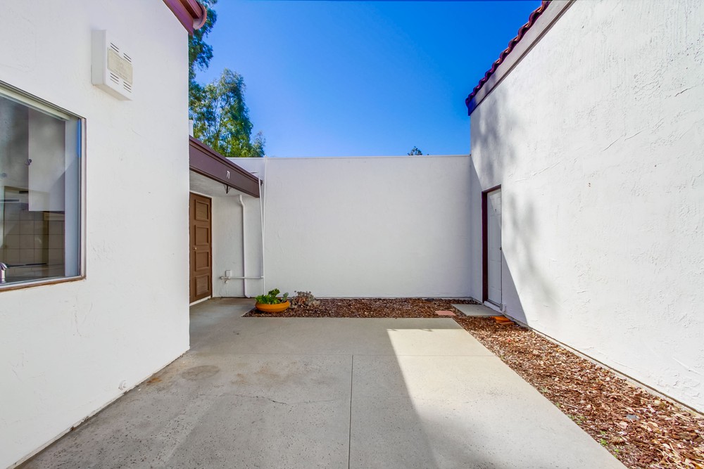 Virtual tour photo 7 of 56 for 16495 Caminito Vecinos