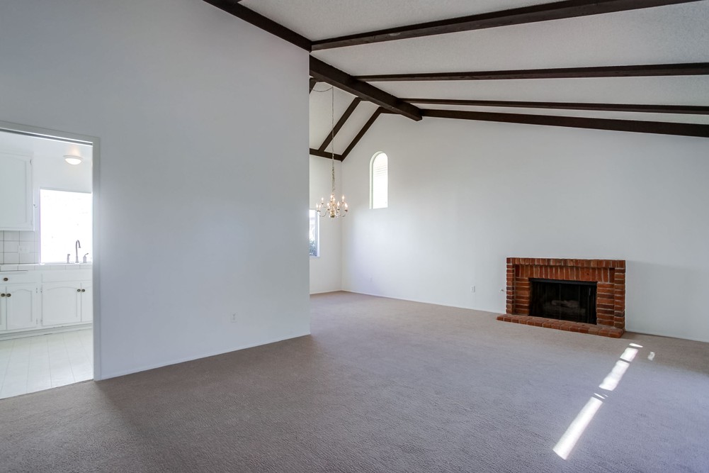 Virtual tour photo 11 of 56 for 16495 Caminito Vecinos