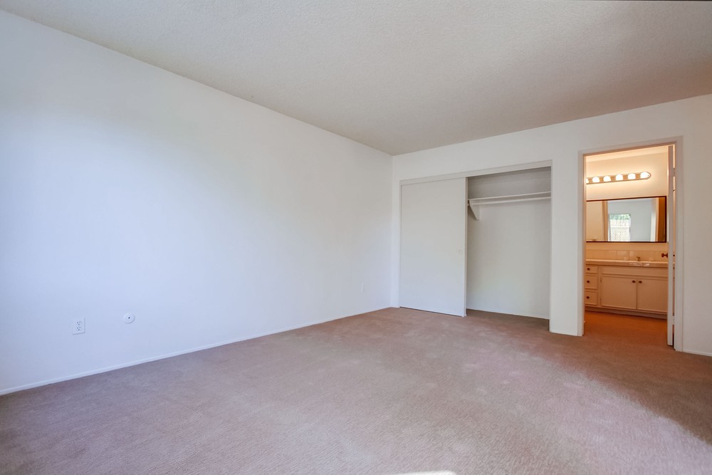 Virtual tour photo 28 of 56 for 16495 Caminito Vecinos