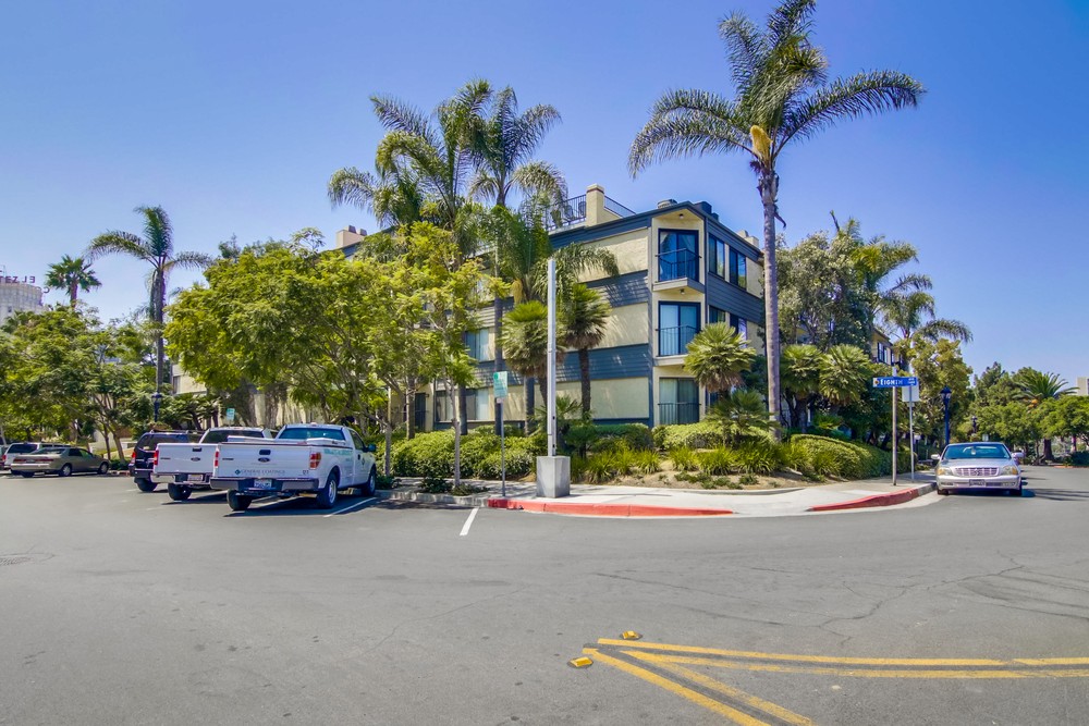 Virtual tour photo 4 of 42 for 1650 E. 8th St. #304 San Diego