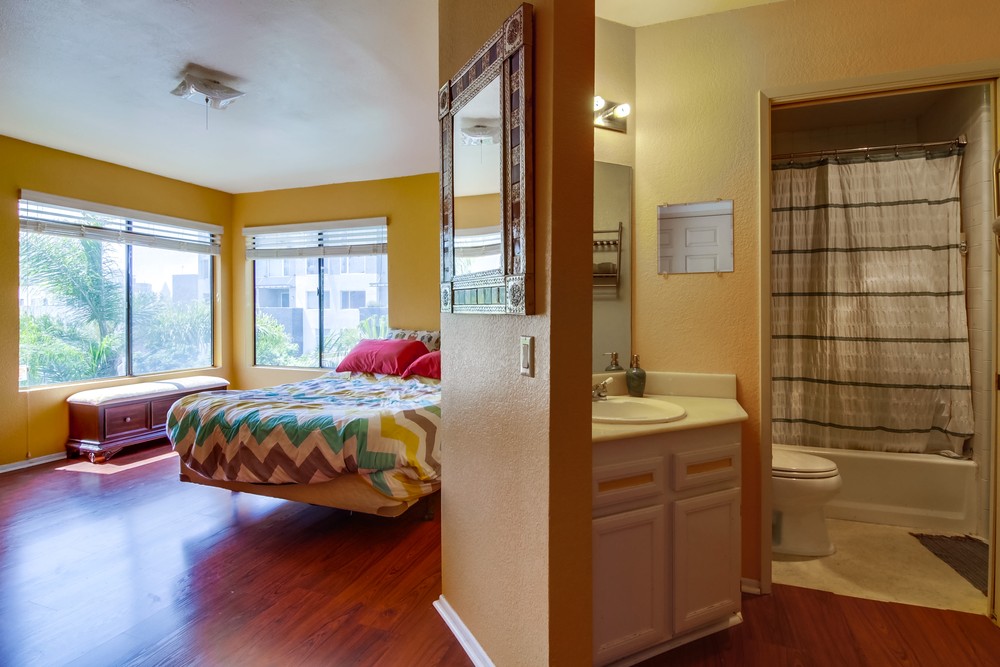 Virtual tour photo 24 of 42 for 1650 E. 8th St. #304 San Diego