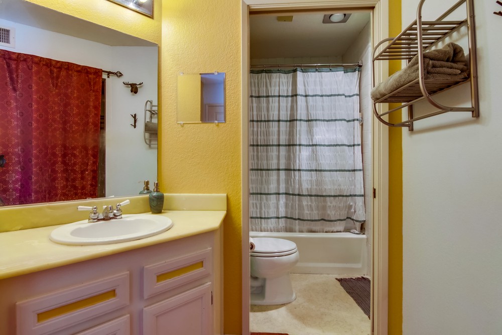 Virtual tour photo 25 of 42 for 1650 E. 8th St. #304 San Diego
