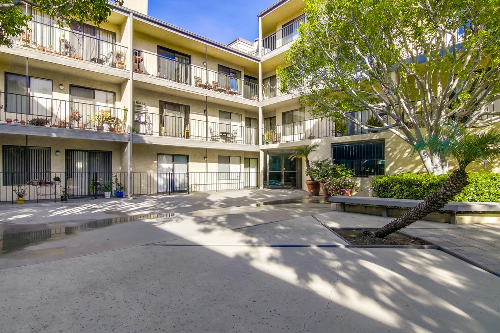 Virtual tour photo 10 of 45 for 1650 Eighth Ave