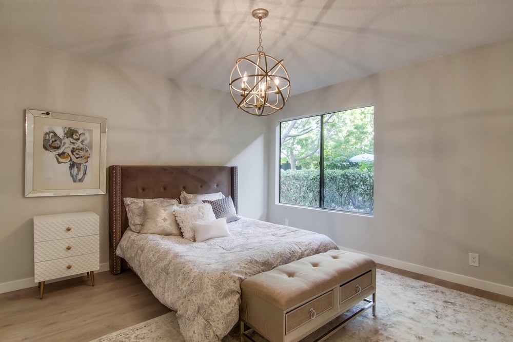 Virtual tour photo 32 of 45 for 1650 Eighth Ave