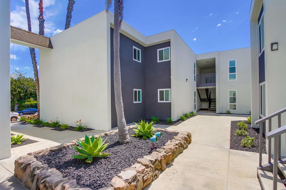Virtual tour photo 9 of 57 for 1650 Emerald St