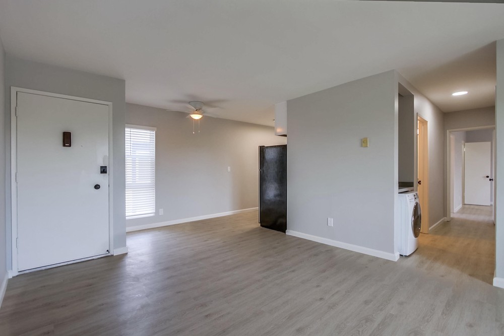 Virtual tour photo 14 of 57 for 1650 Emerald St