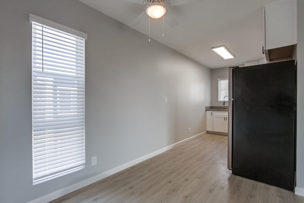 Virtual tour photo 15 of 57 for 1650 Emerald St