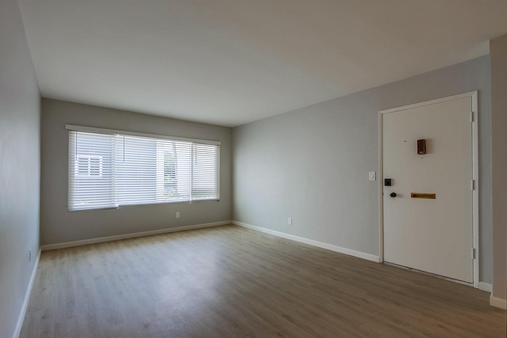 Virtual tour photo 40 of 57 for 1650 Emerald St