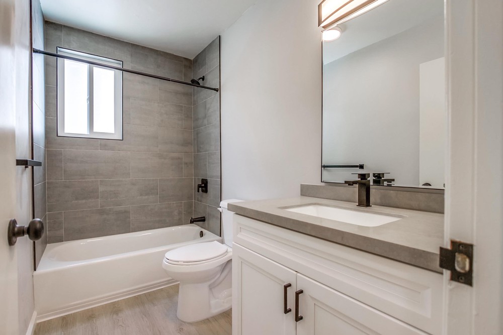 Virtual tour photo 53 of 57 for 1650 Emerald St