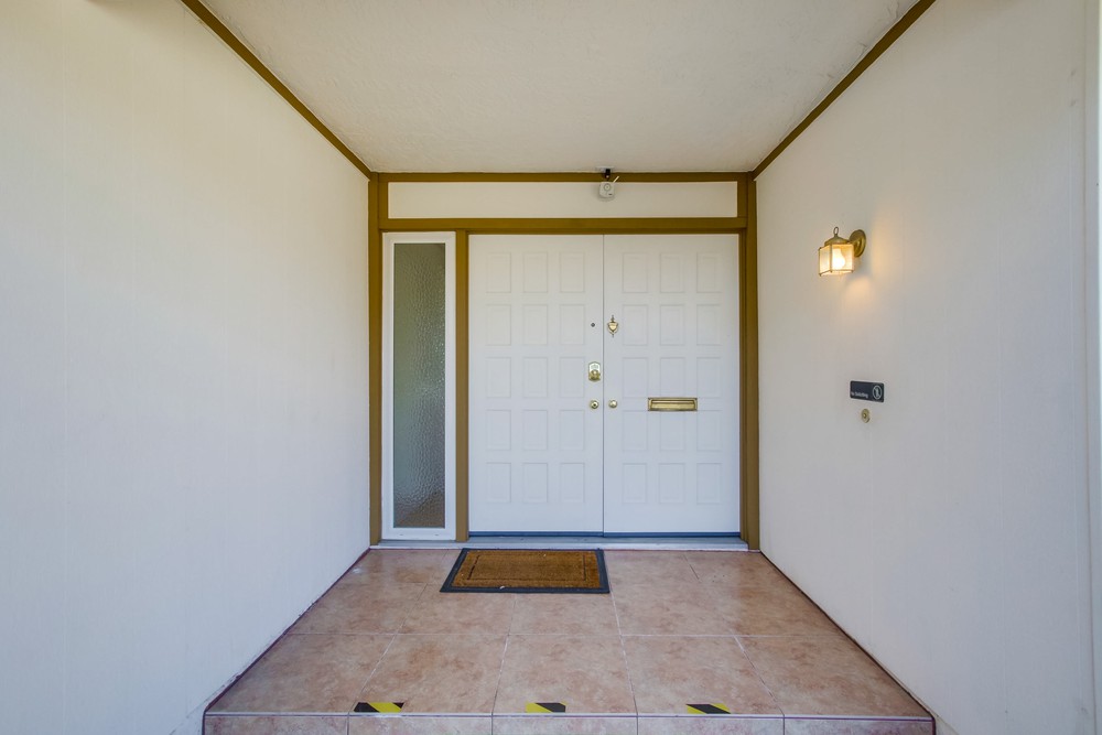 Virtual tour photo 5 of 46 for 16516 Gabarda Rd