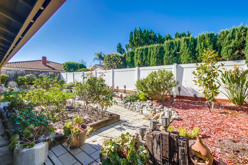 Virtual tour photo 39 of 46 for 16516 Gabarda Rd