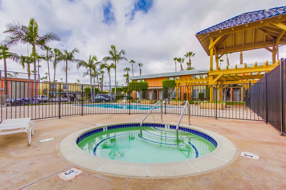 Virtual tour photo 15 of 17 for 1653 Pentecost Way #12