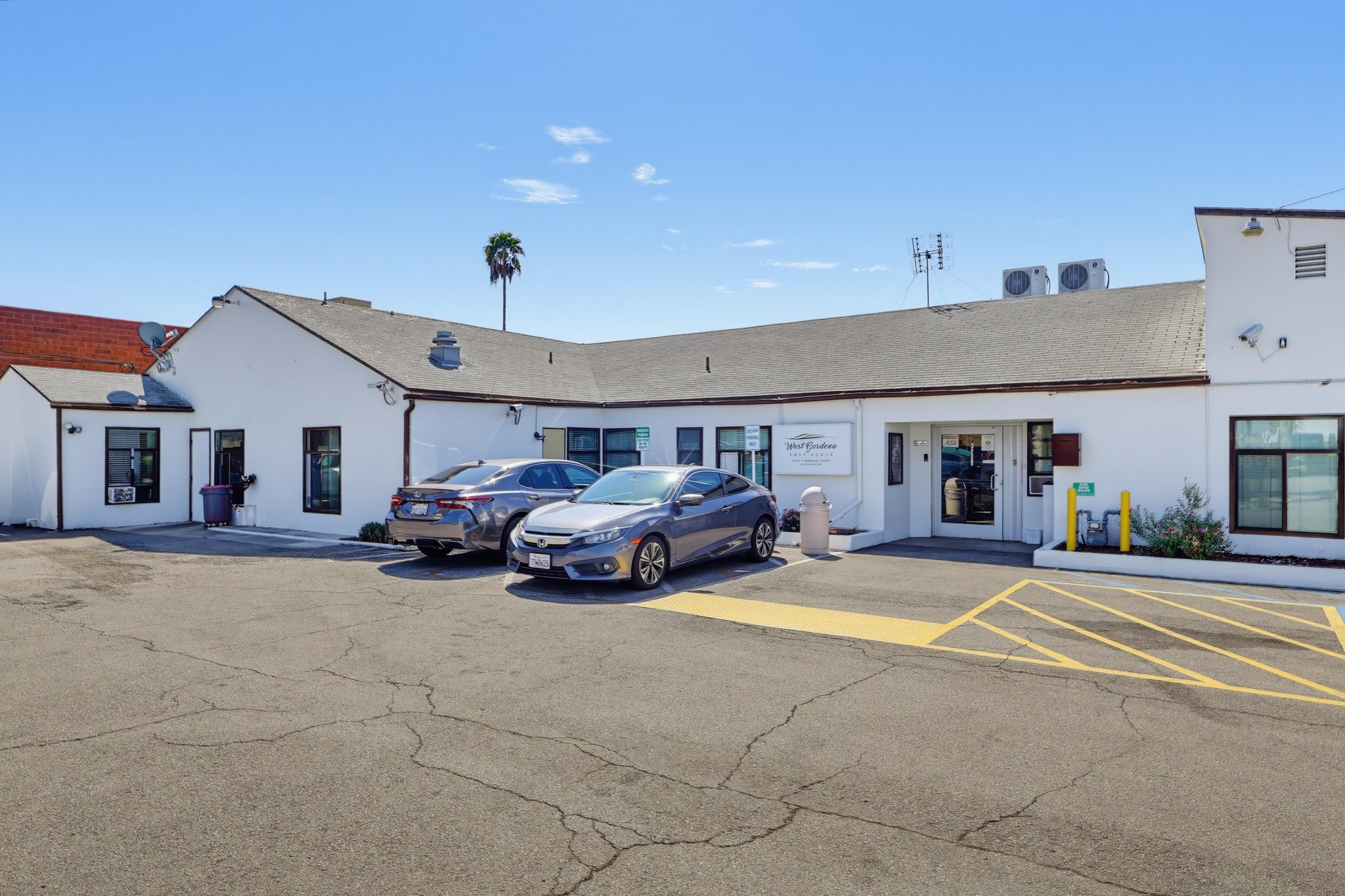 Virtual tour photo 1 of 24 for 16530 S Broadway