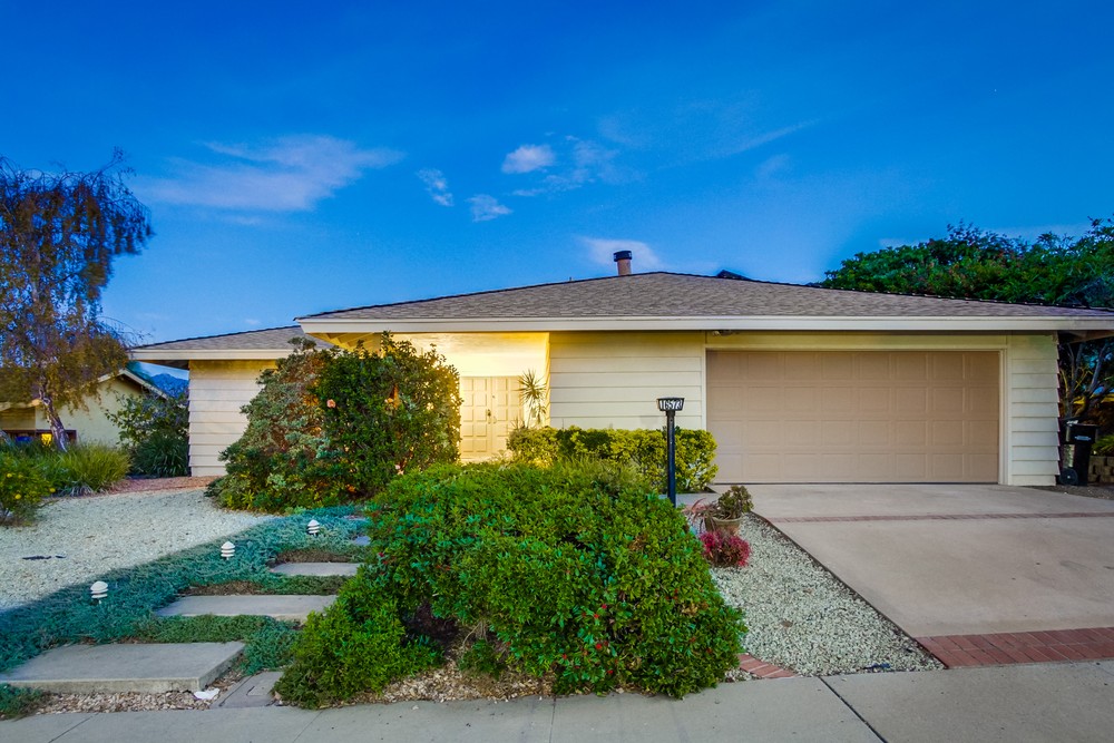 Virtual tour photo 1 of 63 for 16573 Casero Rd