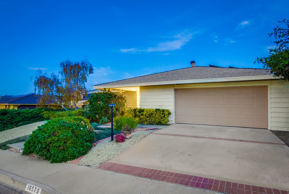 Virtual tour photo 4 of 63 for 16573 Casero Rd