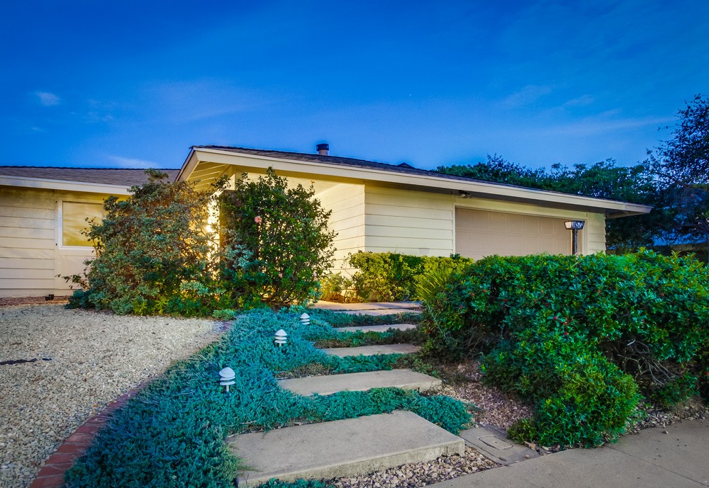 Virtual tour photo 5 of 63 for 16573 Casero Rd