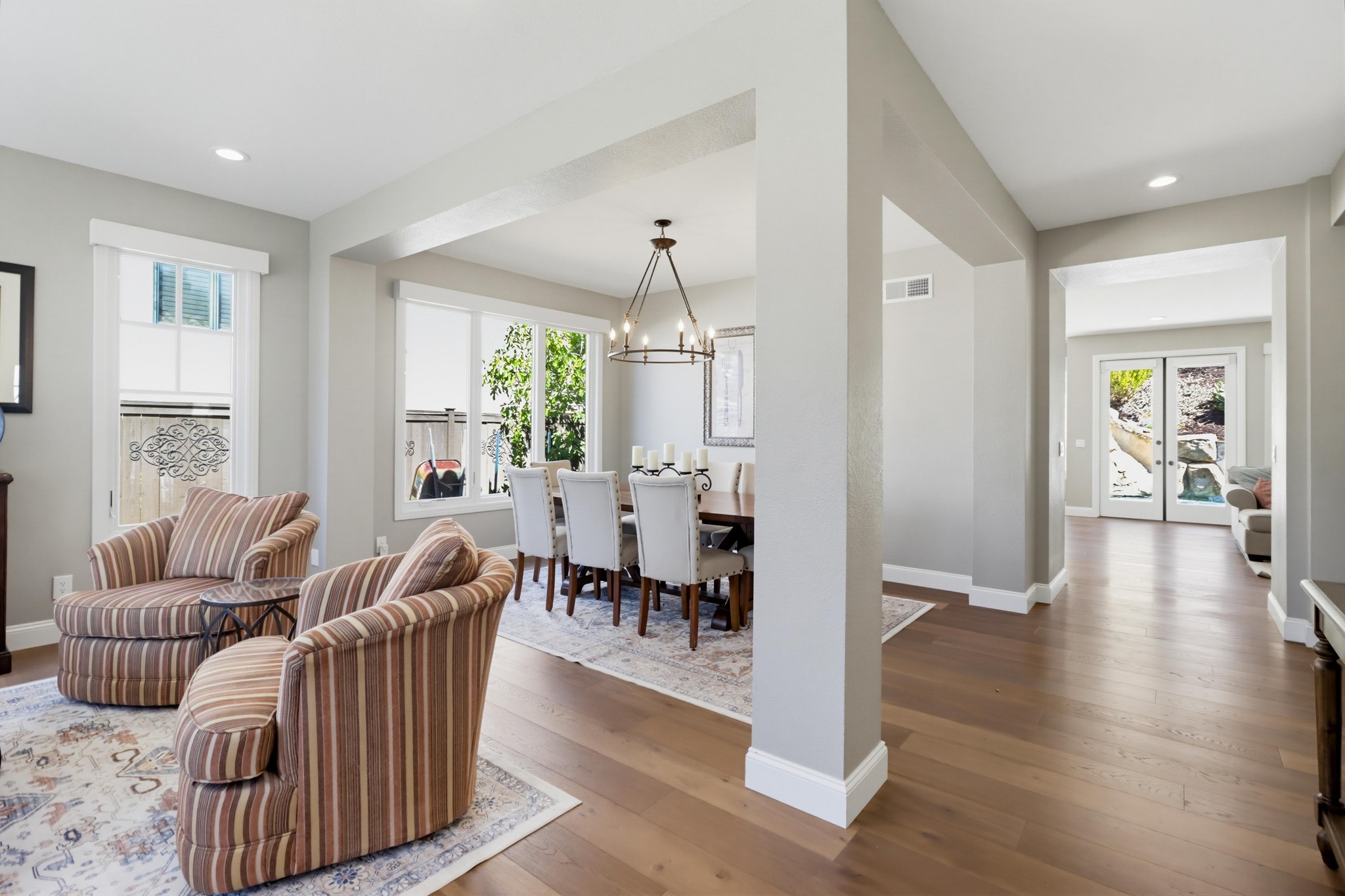 Virtual tour photo 20 of 106 for 16585 N Woodson Dr
