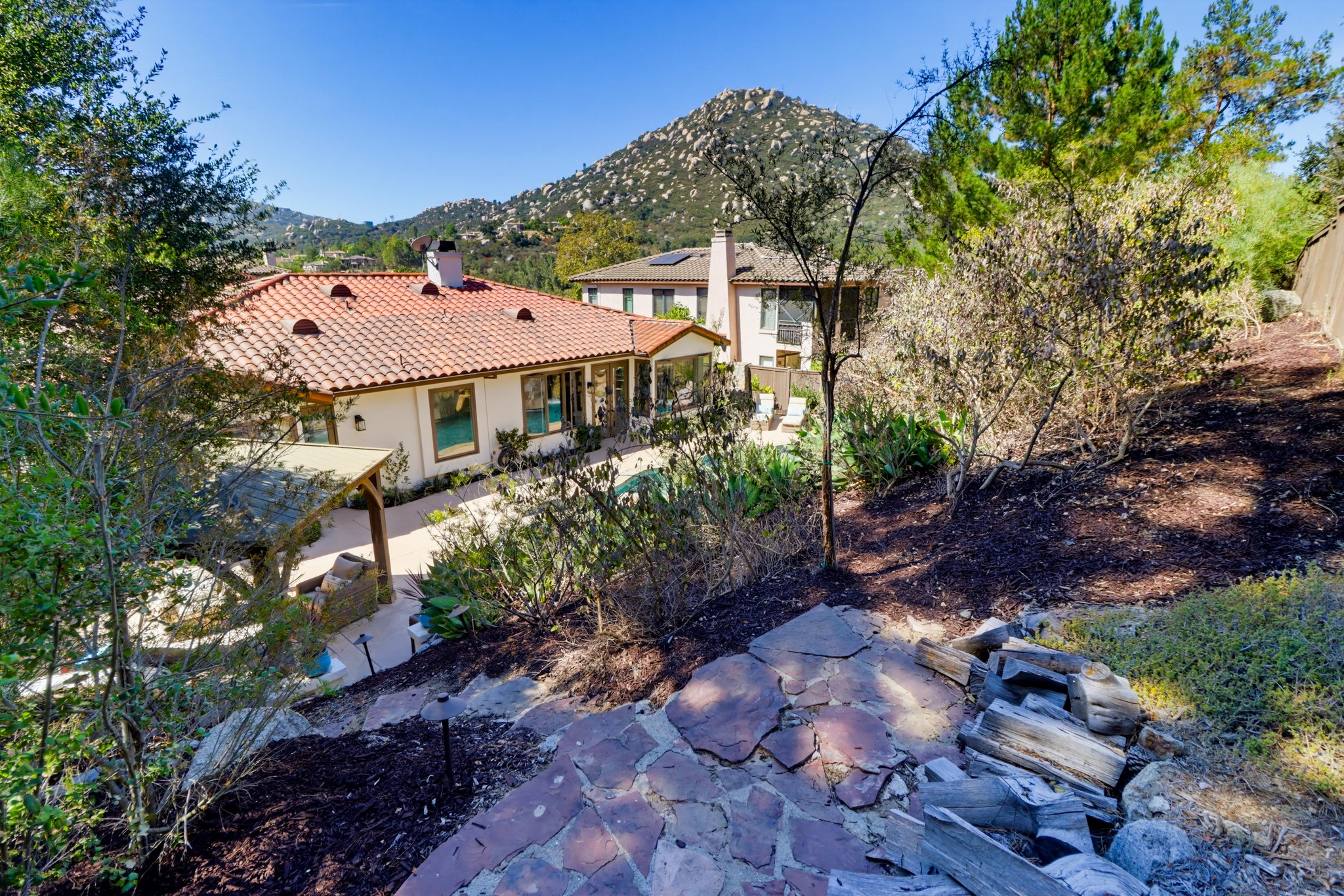 Virtual tour photo 81 of 106 for 16585 N Woodson Dr