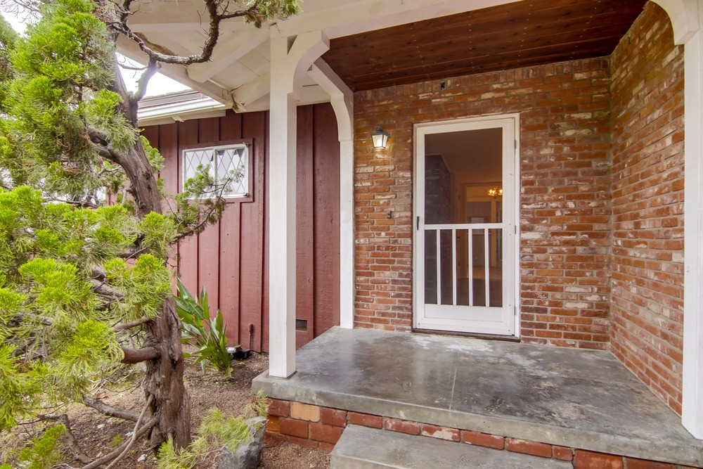 Virtual tour photo 6 of 58 for 1659 Chatsworth Blvd