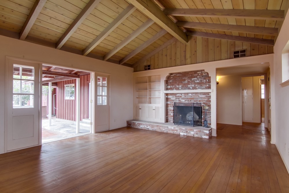 Virtual tour photo 12 of 58 for 1659 Chatsworth Blvd