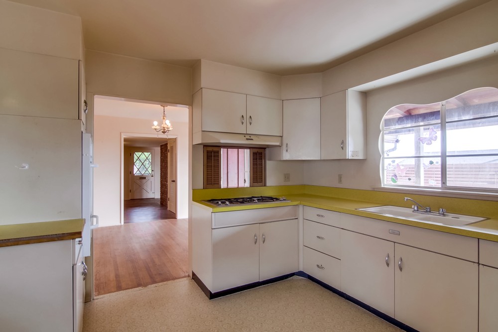 Virtual tour photo 24 of 58 for 1659 Chatsworth Blvd