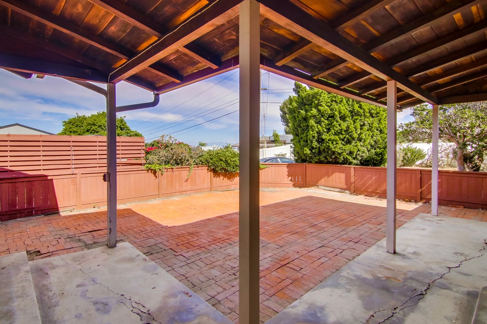 Virtual tour photo 44 of 58 for 1659 Chatsworth Blvd